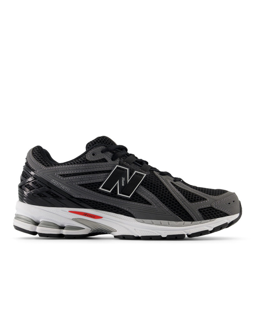 Tennis 1906R Black