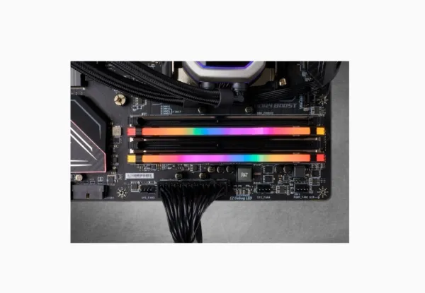 CORSAIR Vengeance RGB PRO - DDR4 - sæt - 32 GB: 2 x 16 GB - DIMM 288-PIN - 3200 MHz / PC4-25600 - CL16 - 1.35 V - ikke bufferet - ikke-ECC - sort