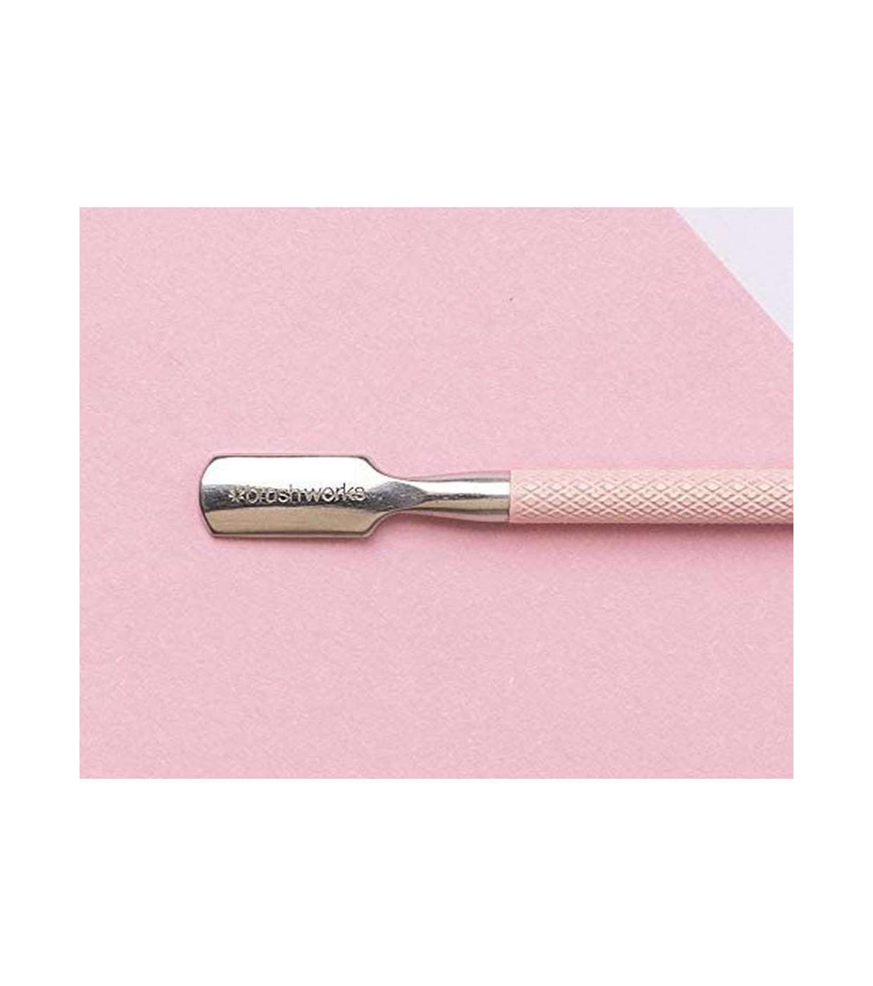 Brushworks -  Empurrador de Cutículas