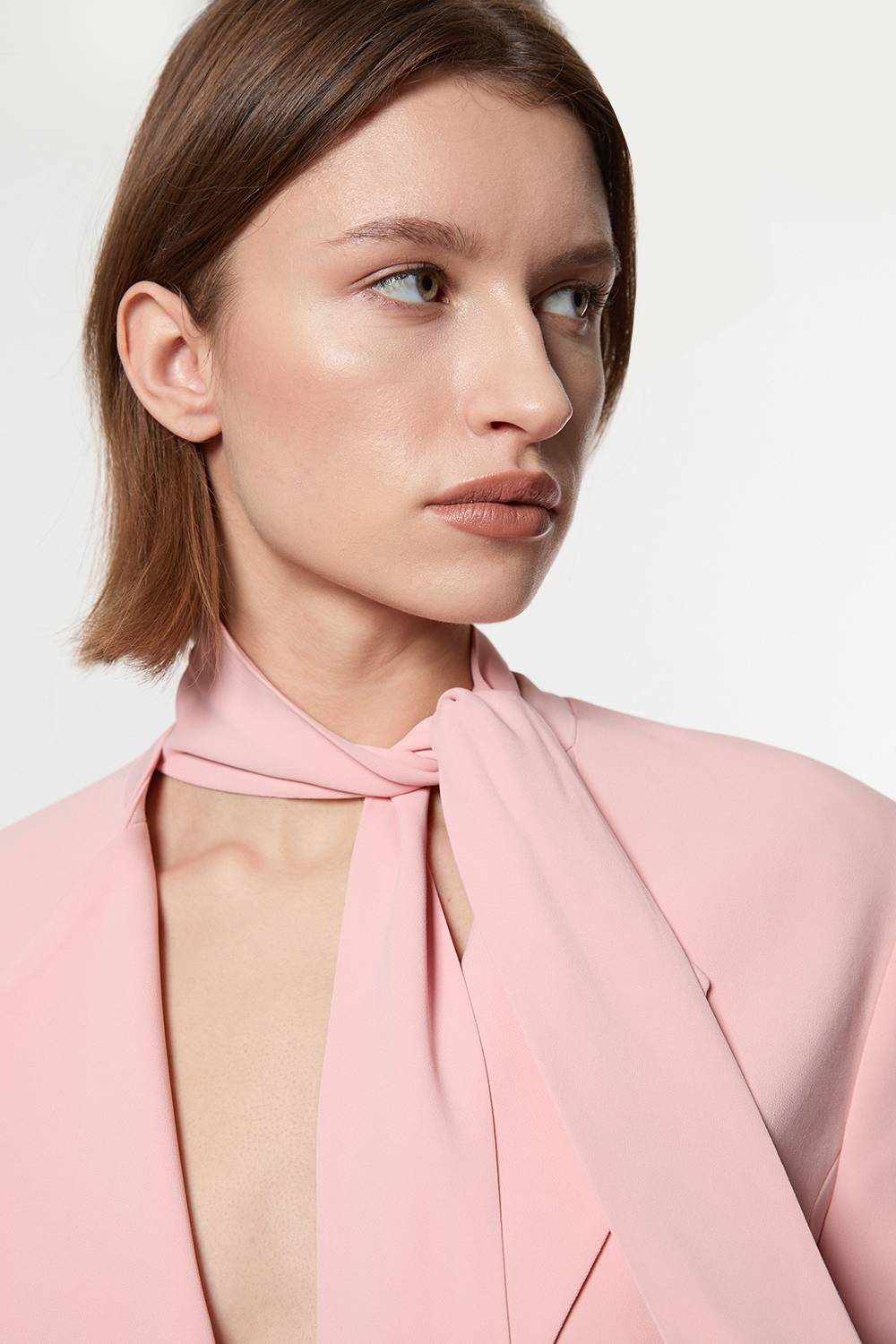KarenMillen Blazer Tailleur en Viscose Stretch Compact à Col Cravate