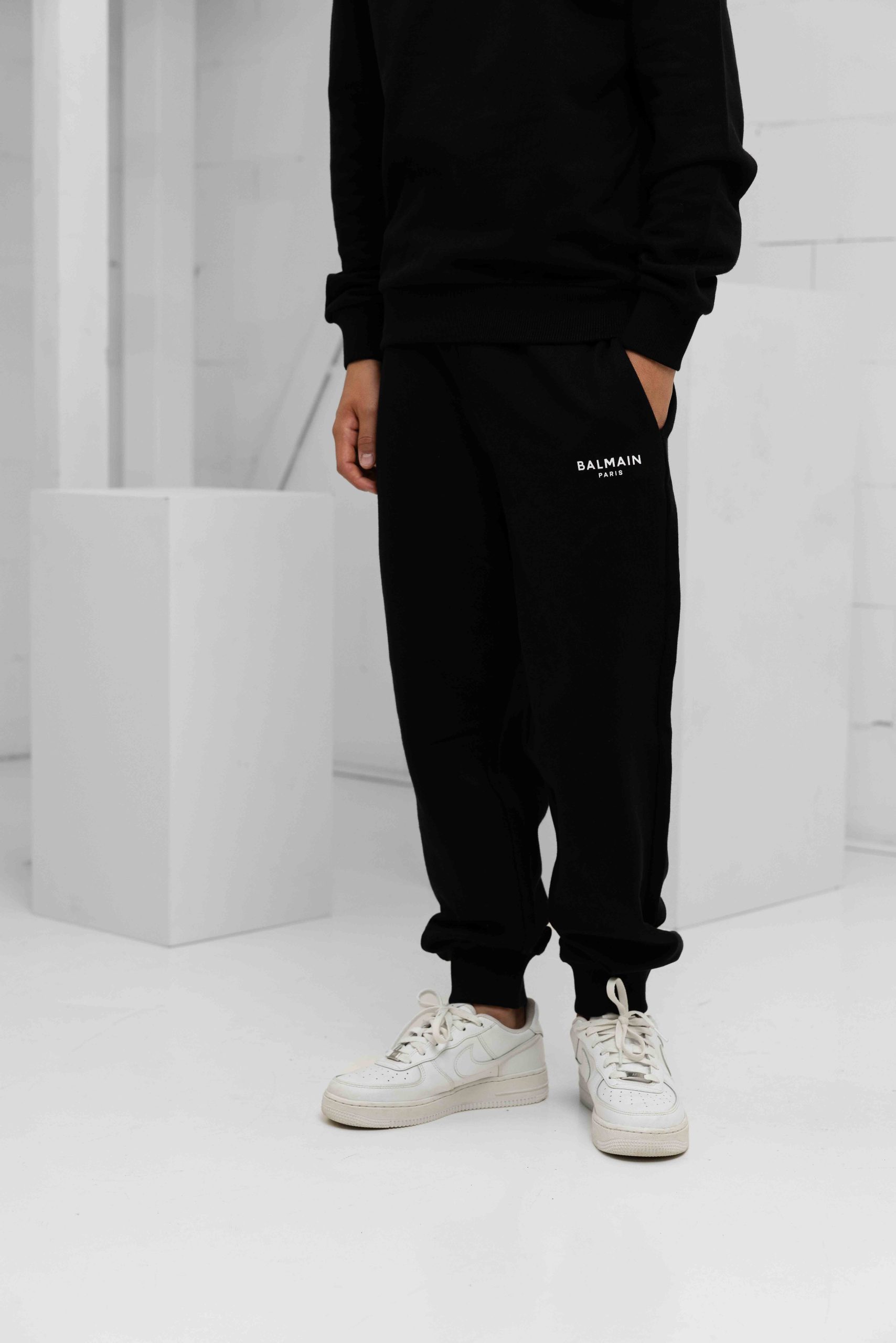 Balmain BX4P30 Trainingspak Kids Zwart