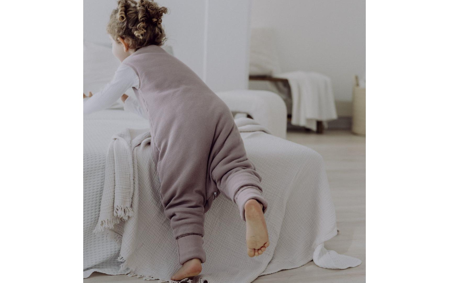 Baby-Ganzjahrschlafsack Jumper Essential Berry 90 cmGanzjahresschlafsack mit Füssen für Babys