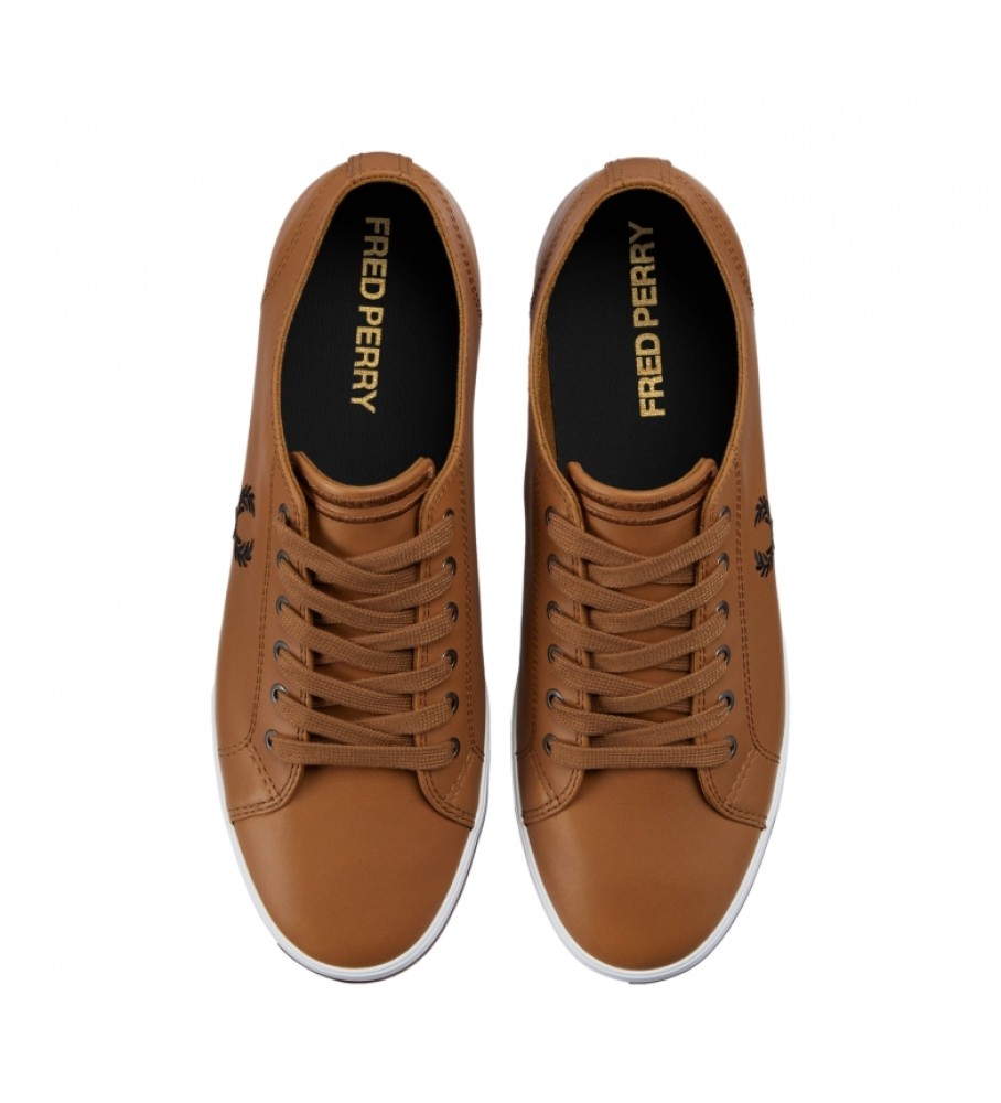 Pantufas Fred Perry Kingston de couro marrom