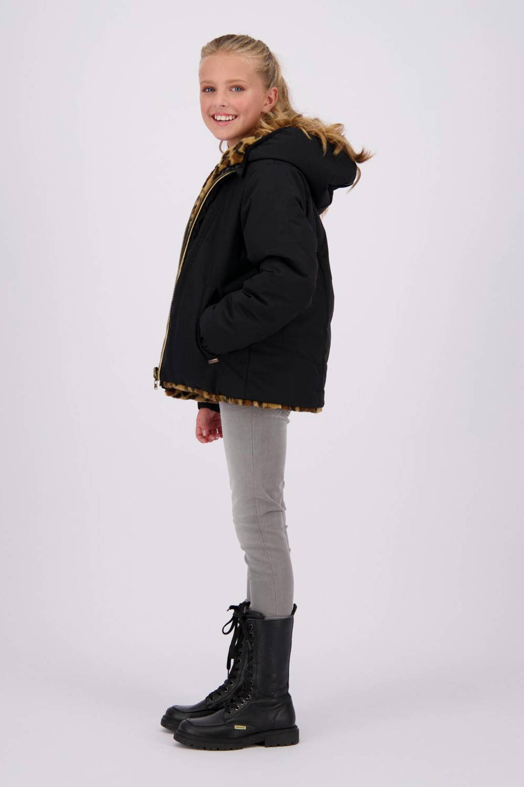 Vingino reversible gewatteerde imitatiebont winterjas Tabra met panterprint zwart/bruin