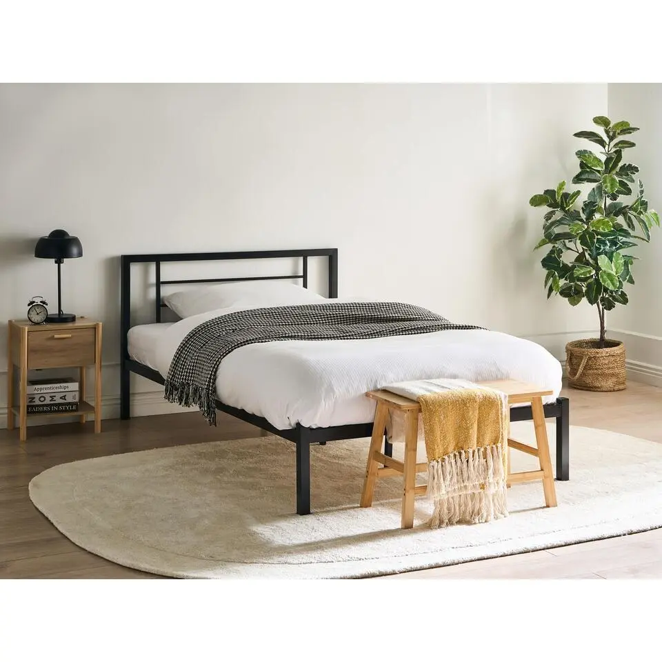 CUSSET - Tweepersoonsbed - Zwart - 120 x 200 cm - Metaal