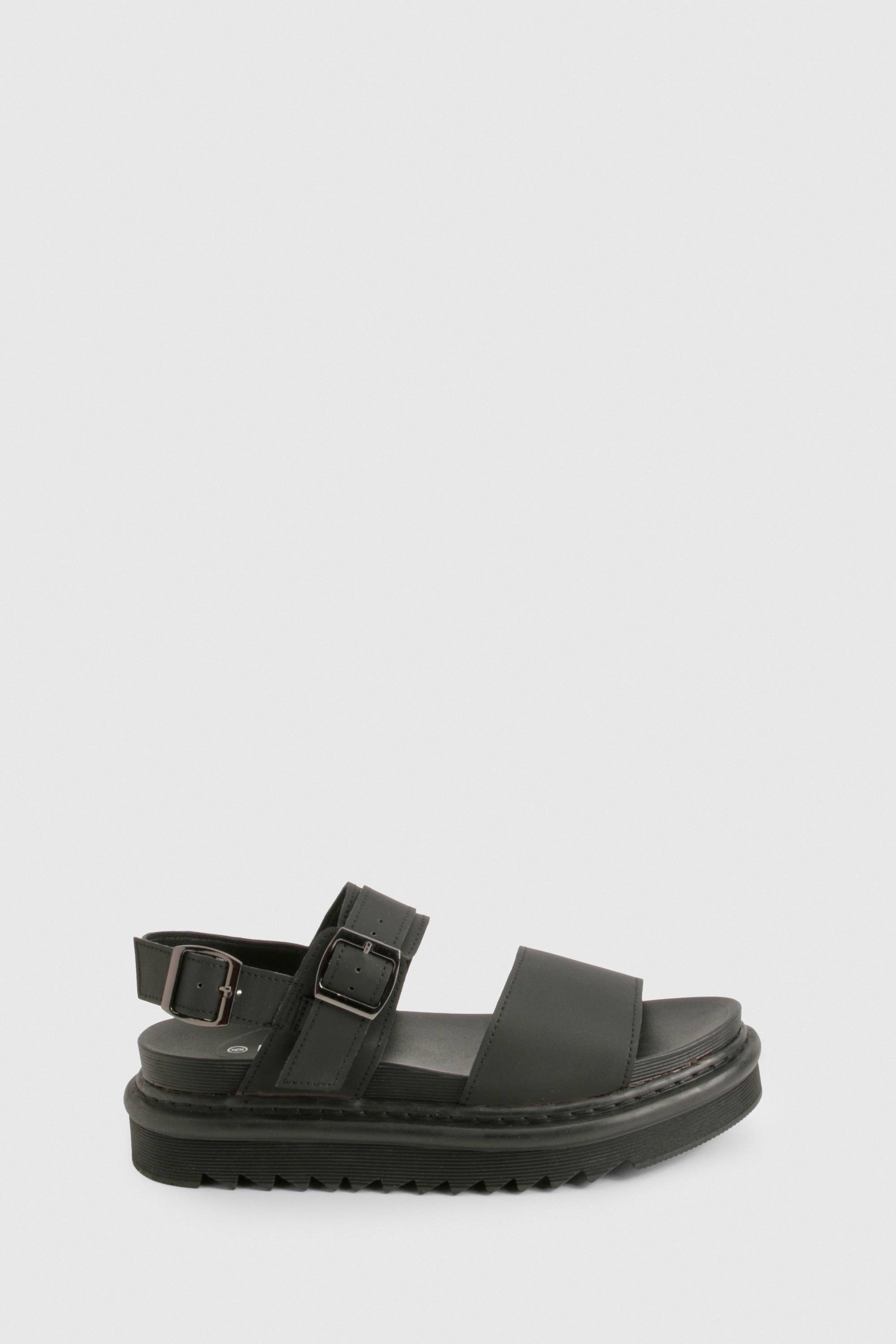 boohoo Sandales compens à plateforme chunky avec détails de boucle