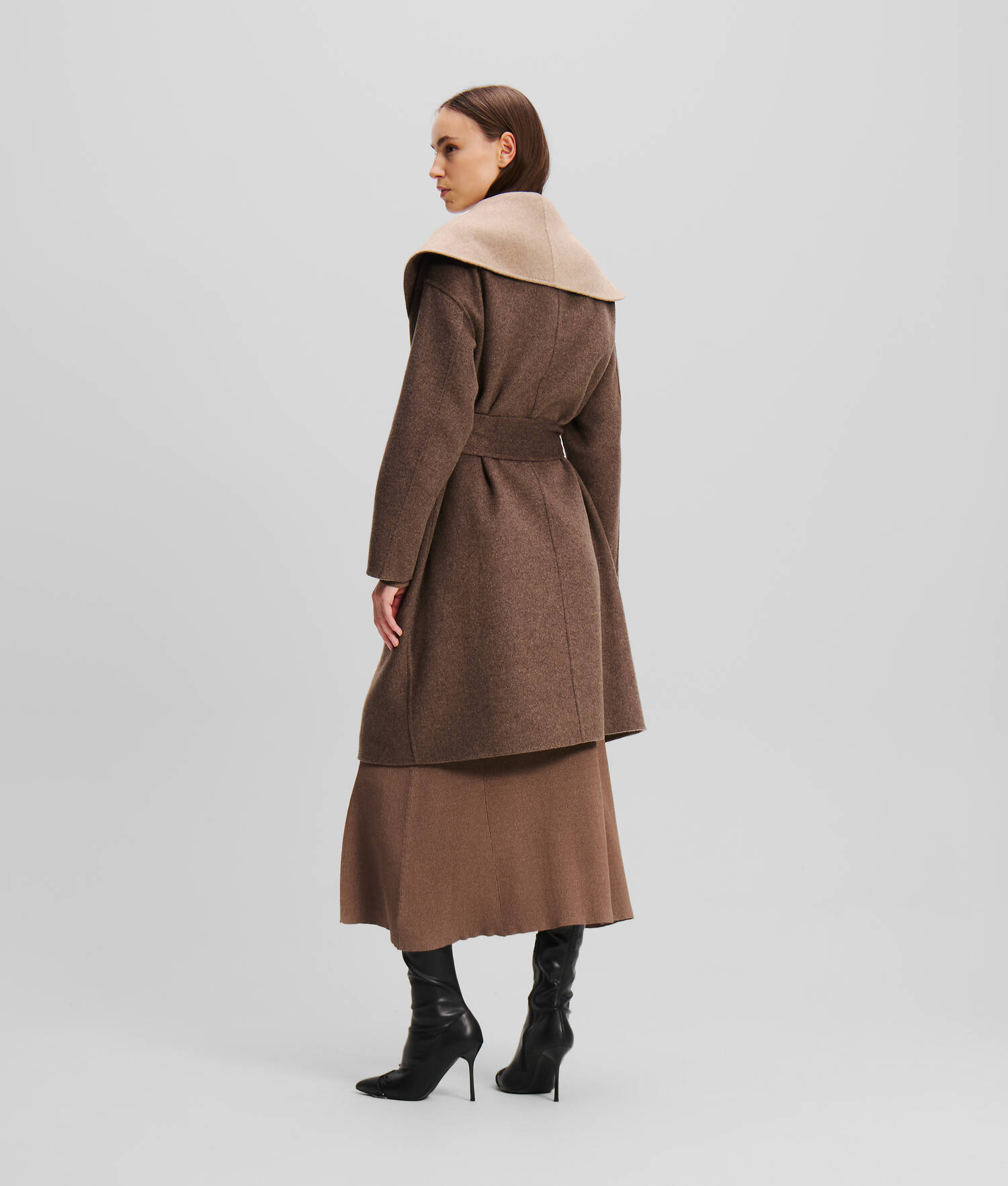 MANTEAU DOUX RÉVERSIBLE
