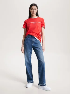 Camiseta com bordado da bandeira e logotipo exclusivo