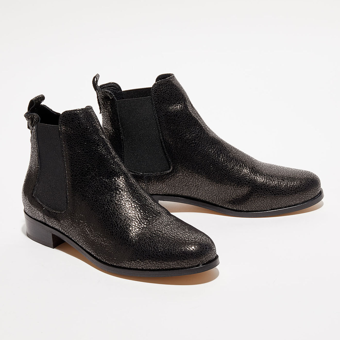 Anaki Chelsea Boots en Cuir craquelé Charlie noires