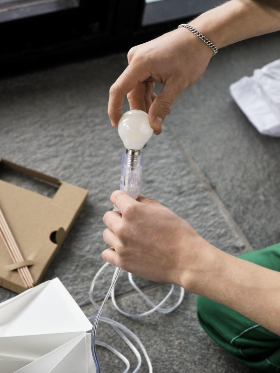 Hay Paper Cube tafellamp white