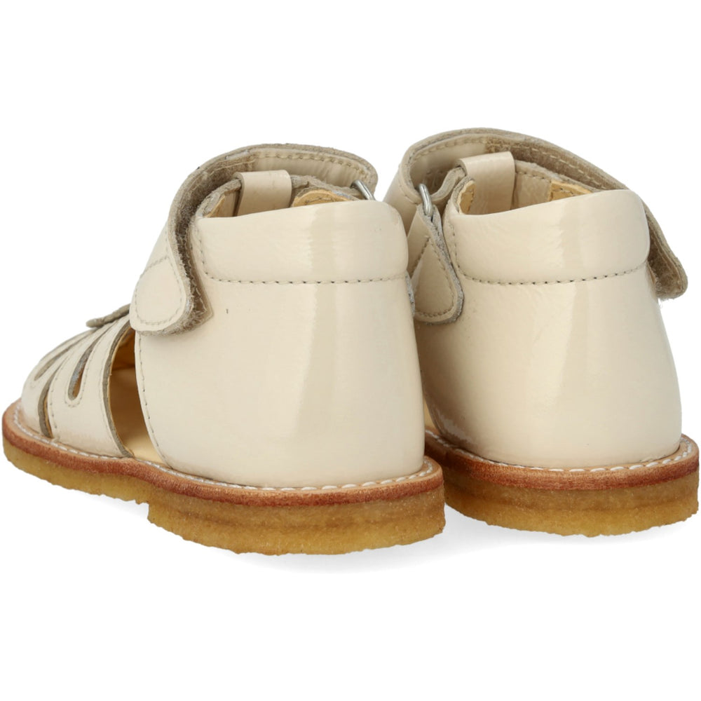 Køb Angulus Buttermilk Begynder Sandal Med Velcrolukning