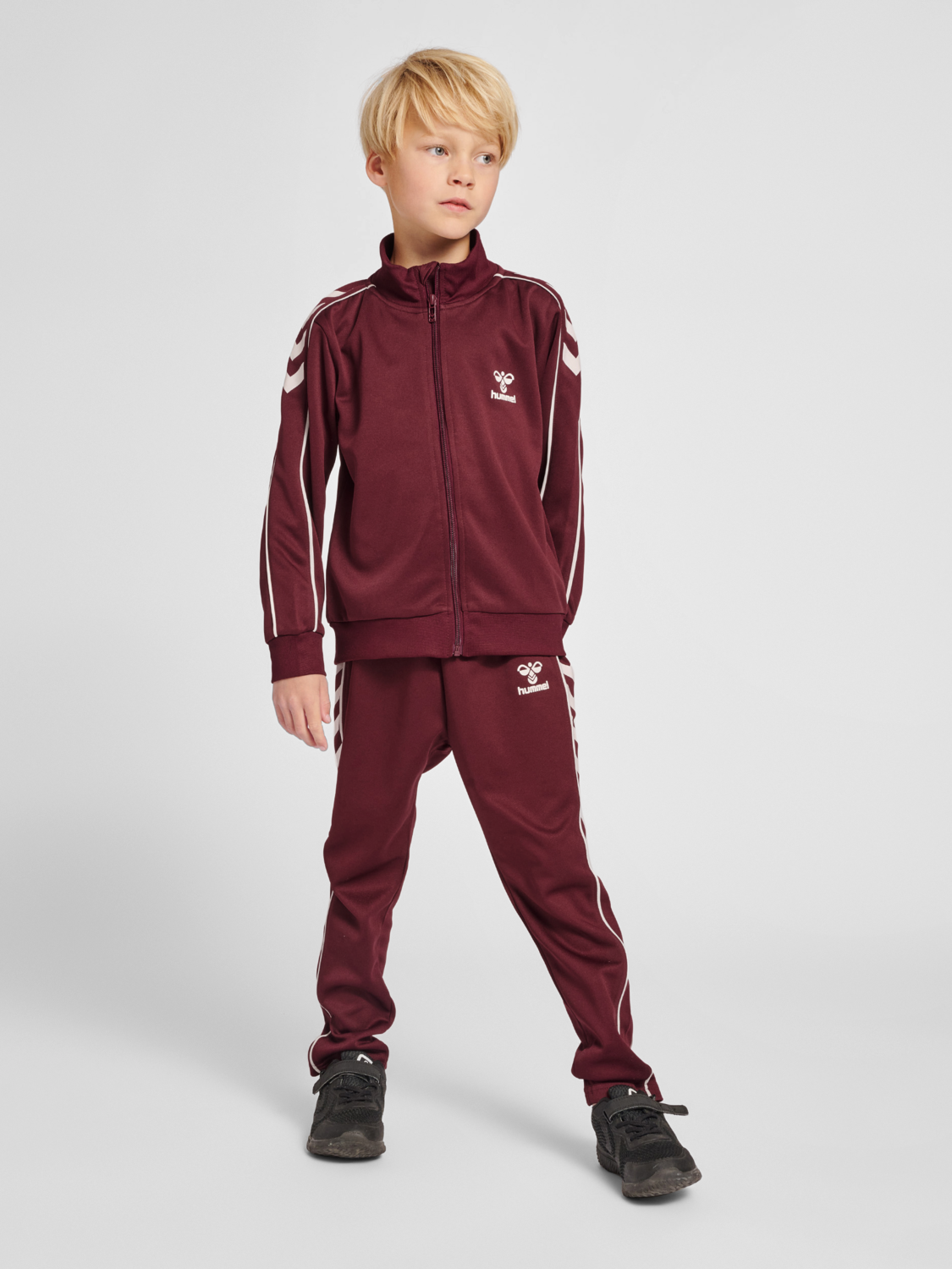 hmlTRACK TRACKSUIT