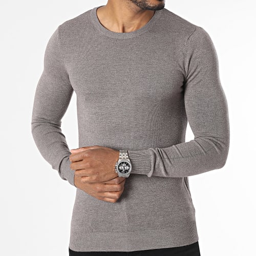 Pull Gris