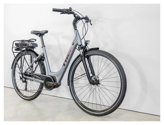 Vélo de Ville Électrique Trek Verve  1 Lowstep Shimano Tourney/Altus 8V 400 Wh Gris