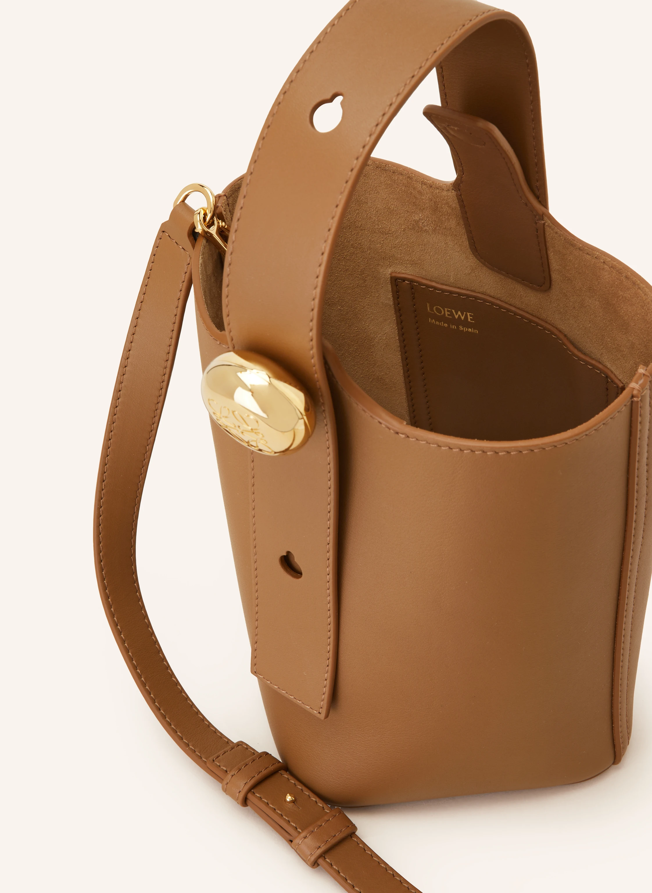 LOEWE Handtasche PEBBLE BUCKET MINI