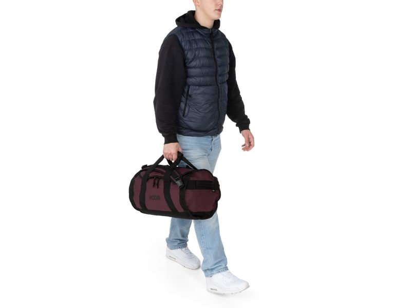 KOOR Duffle Bag Sooma 30 l, Maroon Wasserabweisende Reisetasche