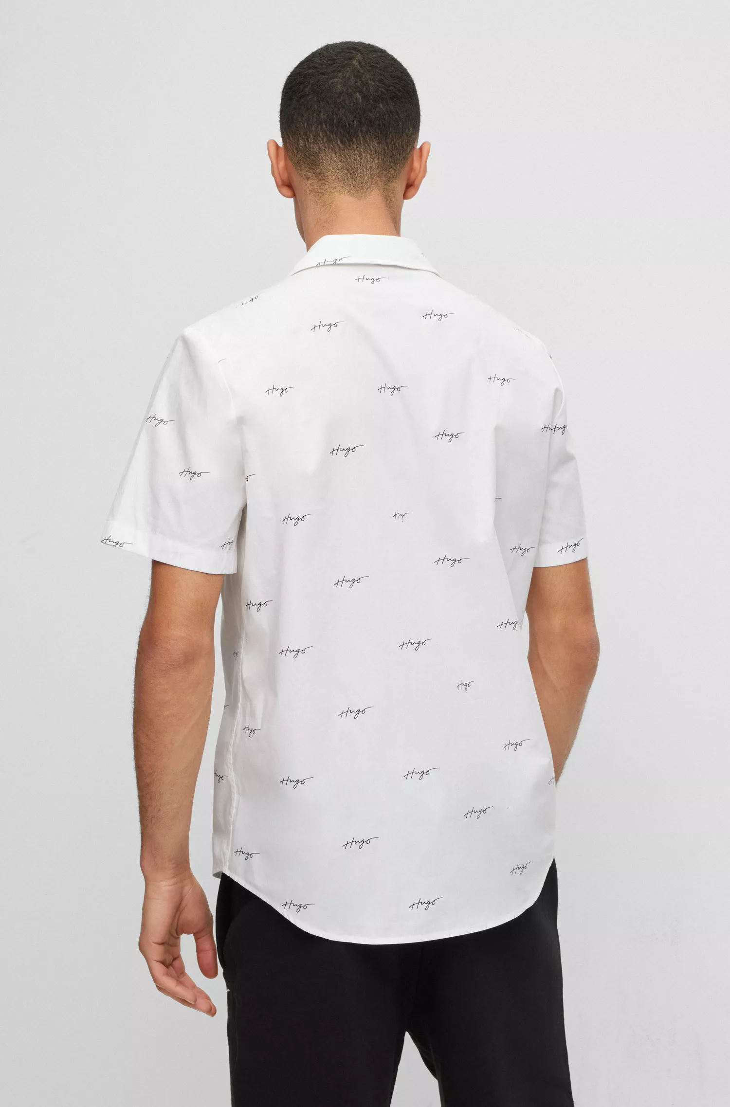 Camisa HUGO vermelha de modelagem relaxada em popeline de algodão estampado.
