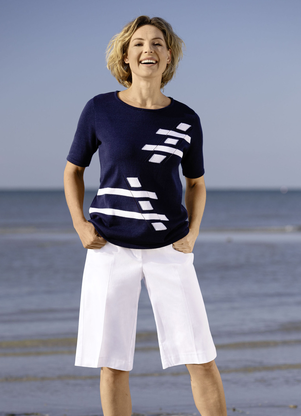 Pulli mit Intarsien-Vorderteil
