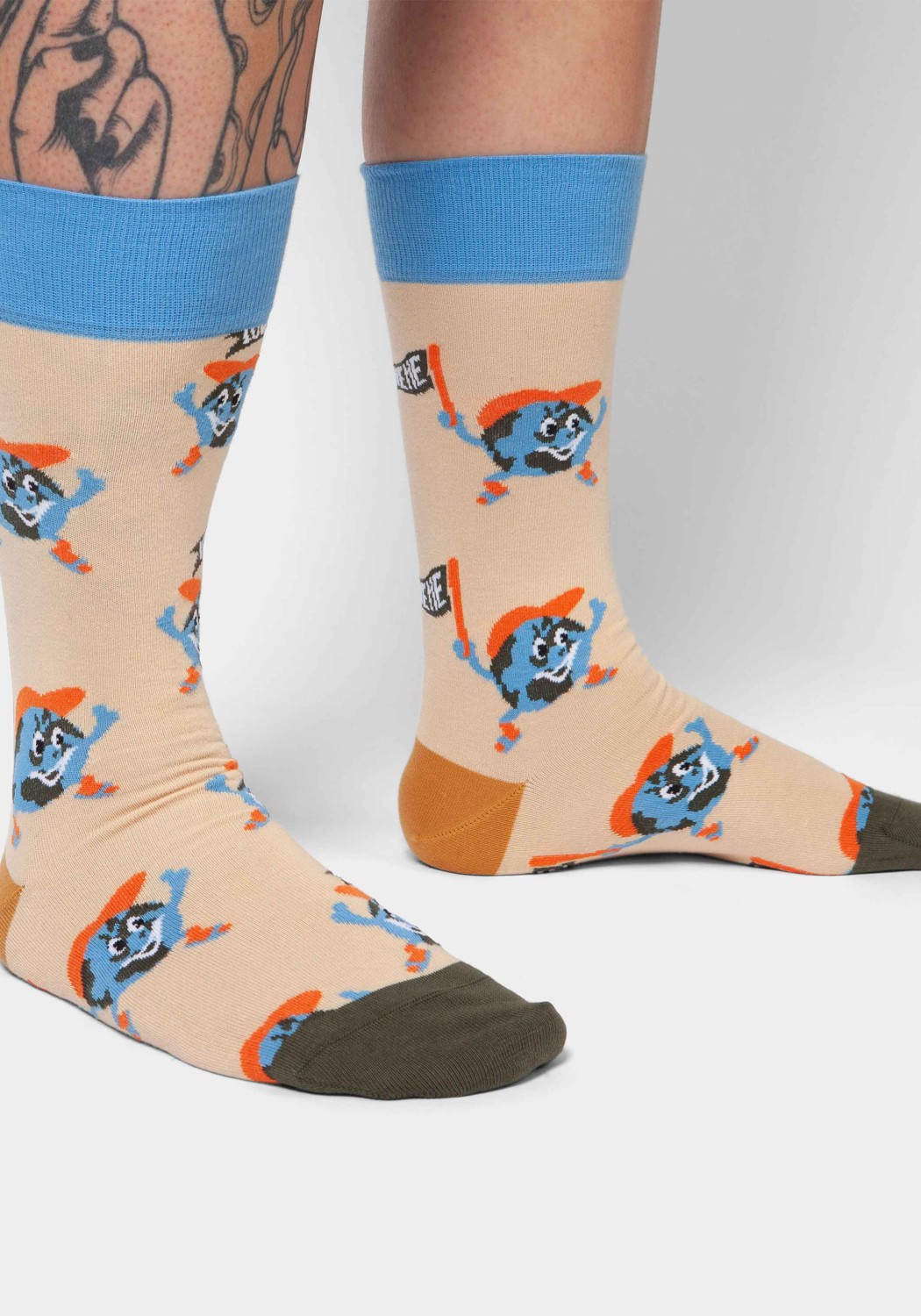 DillySocks Socken Call For A Better World
