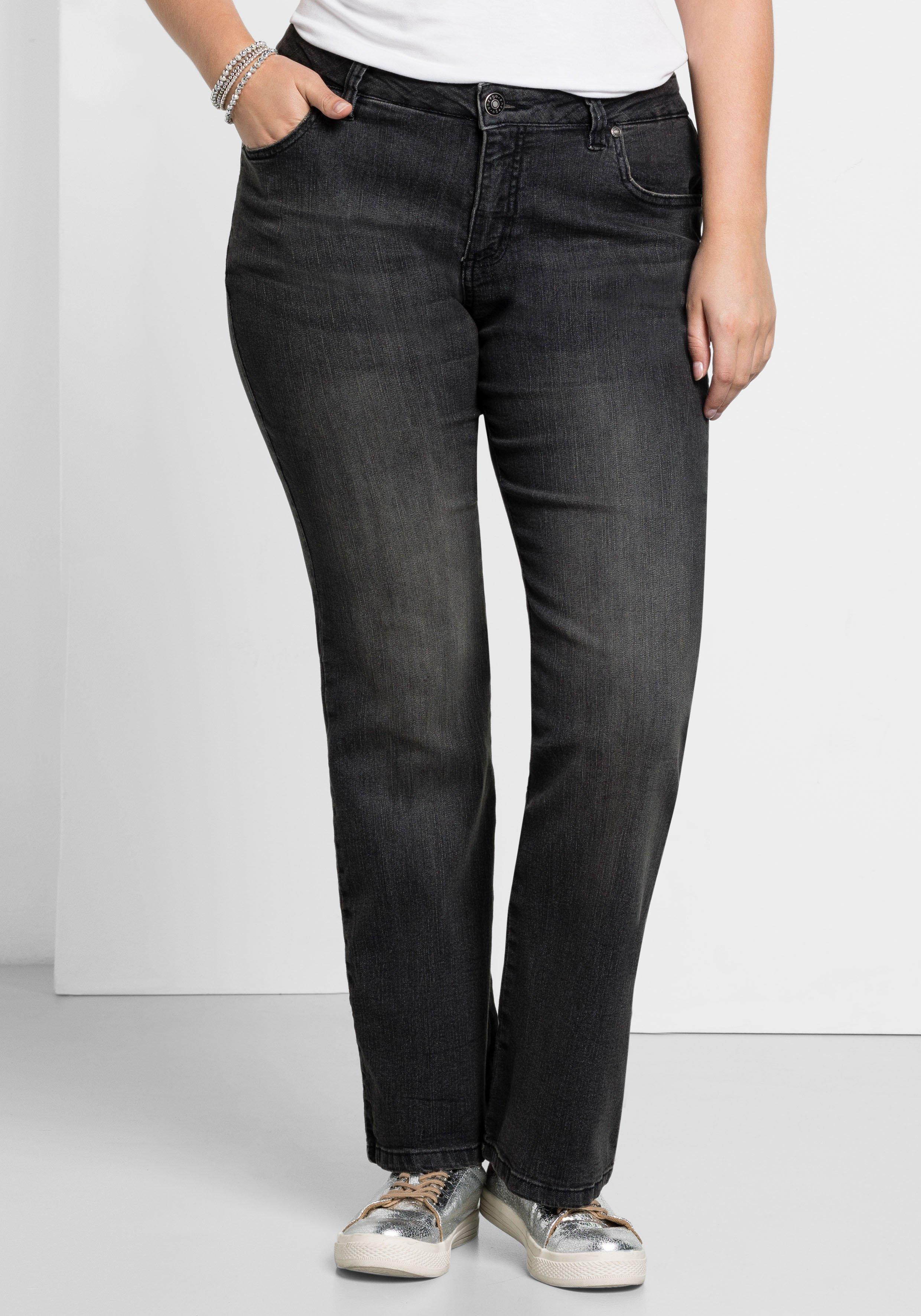 Bootcut-Jeans in 5-Pocket-Form, mit Used-Effekten