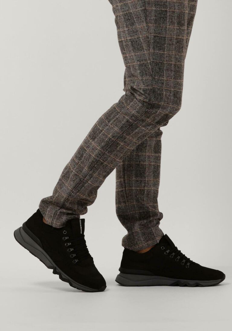 FLORIS VAN BOMMEL zwarte floris van bommel lage sneakers sfm-10135