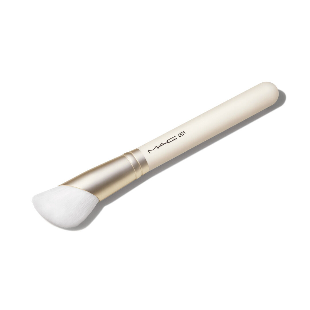 MAC MAC MAQUILHAGEM 001 SERUM + MOISTURIZER BRUSH - 1un
