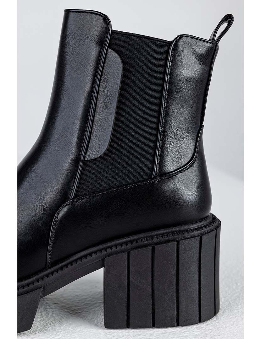 Black Chelsea Boots