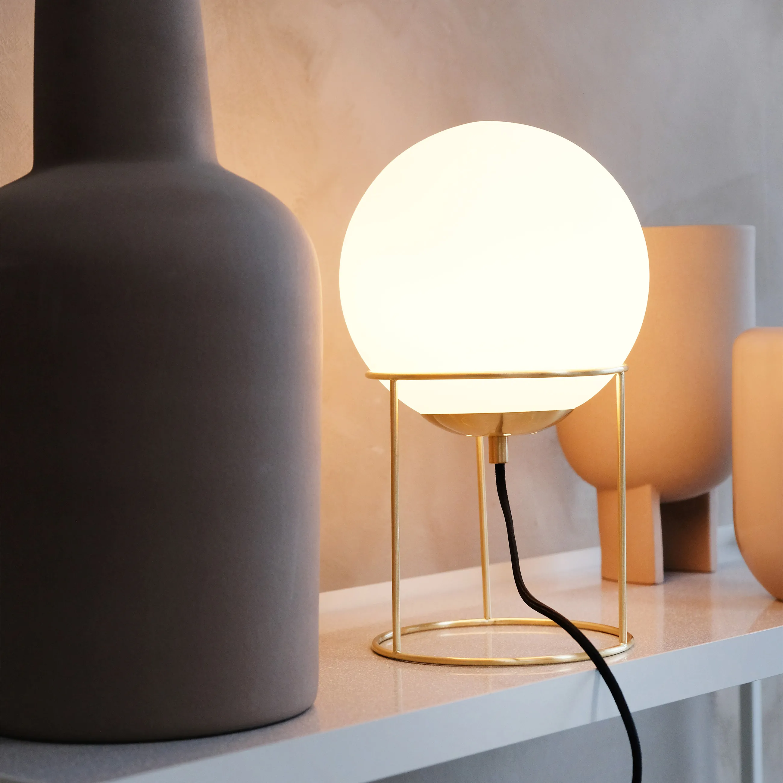 Dyberg Larsen Madrid Bordlampe