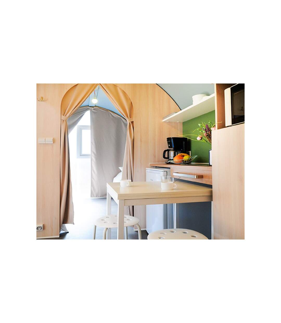 Séjour en famille : 3 jours en coco sweet avec cidre près de Dinard et Saint-Malo - SMARTBOX - Coffret Cadeau Séjour