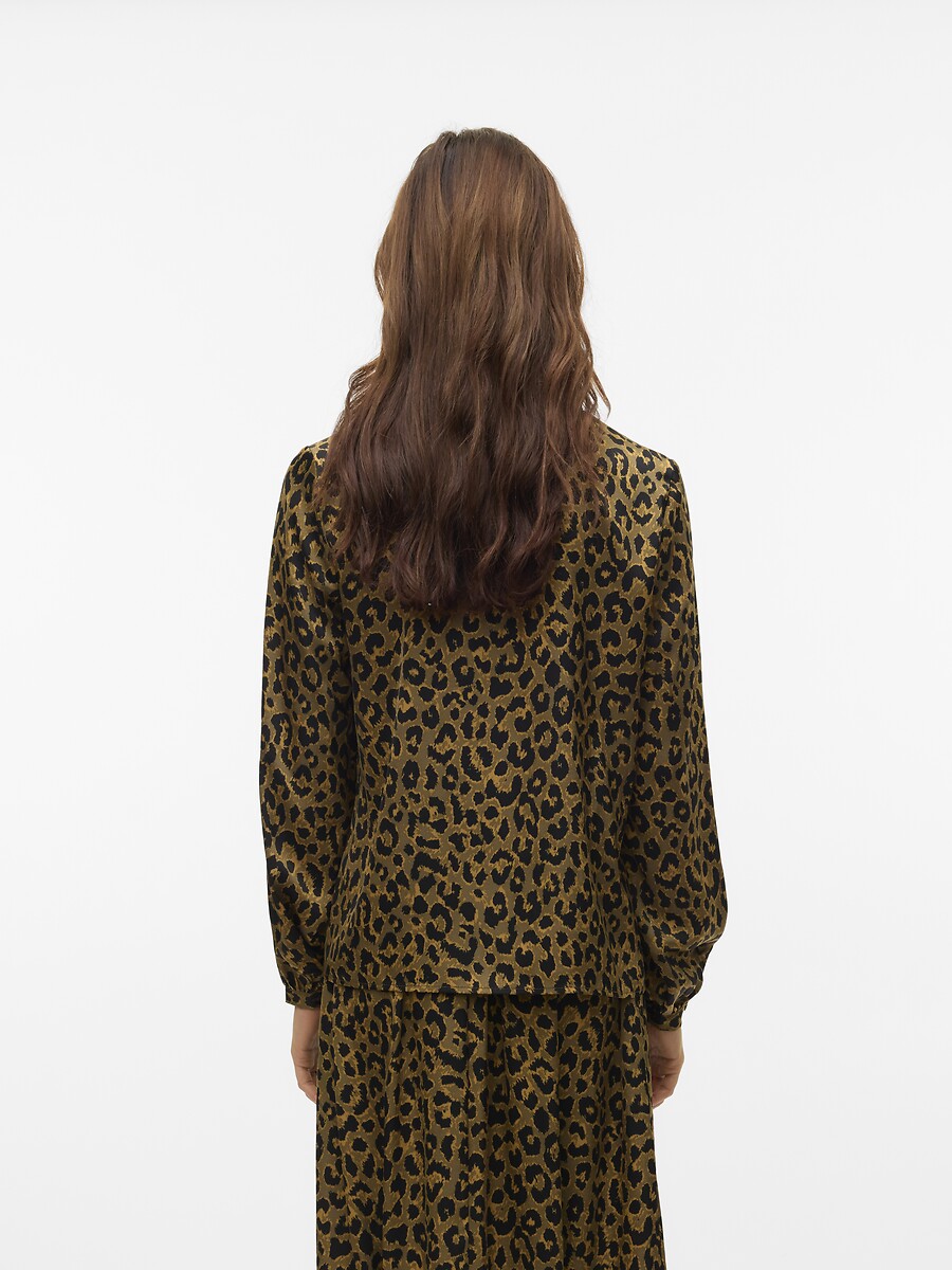 VERO MODA<br>Blusa estampada com decote em V