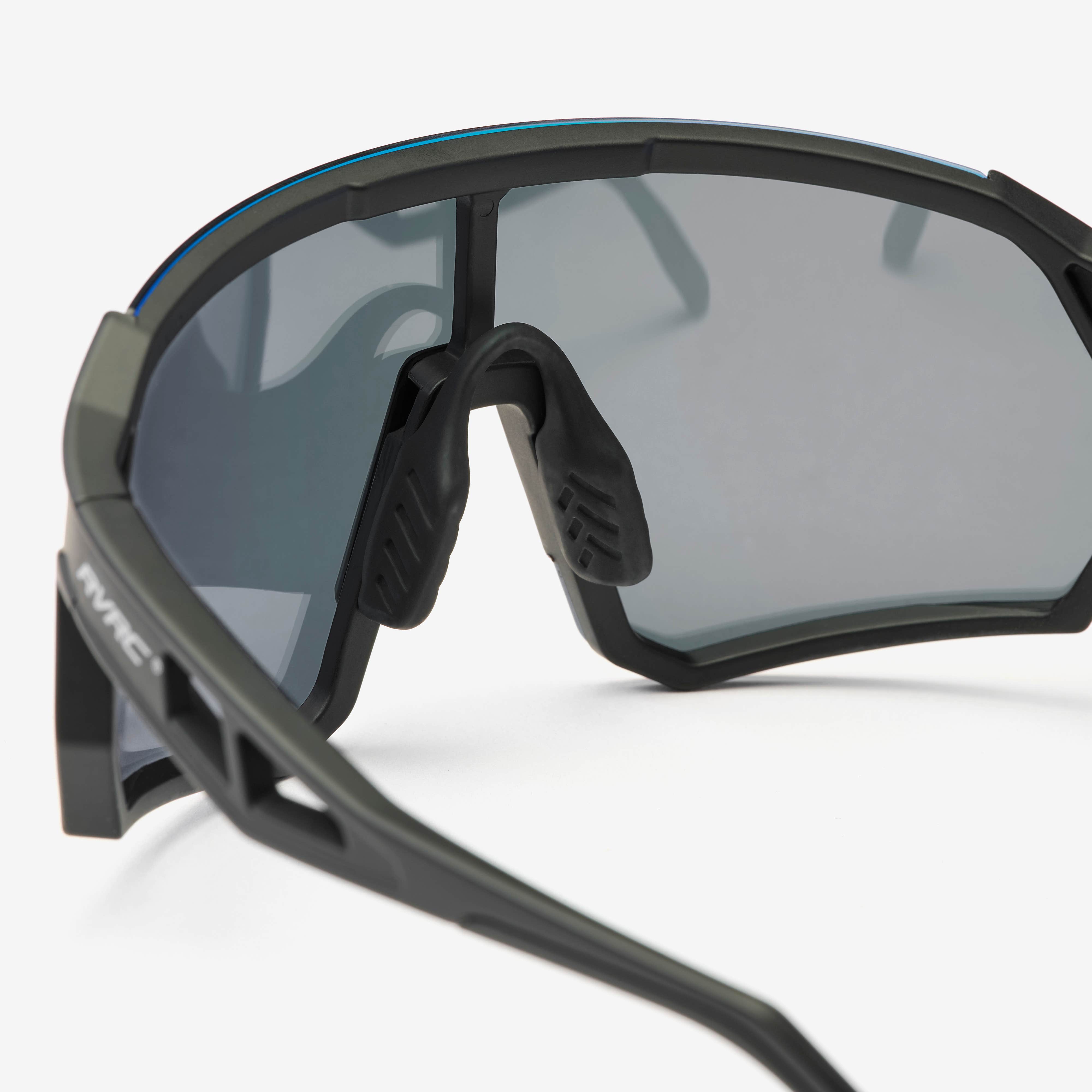 Castor Polarized Sports Sunglasses  Black/Green Blue