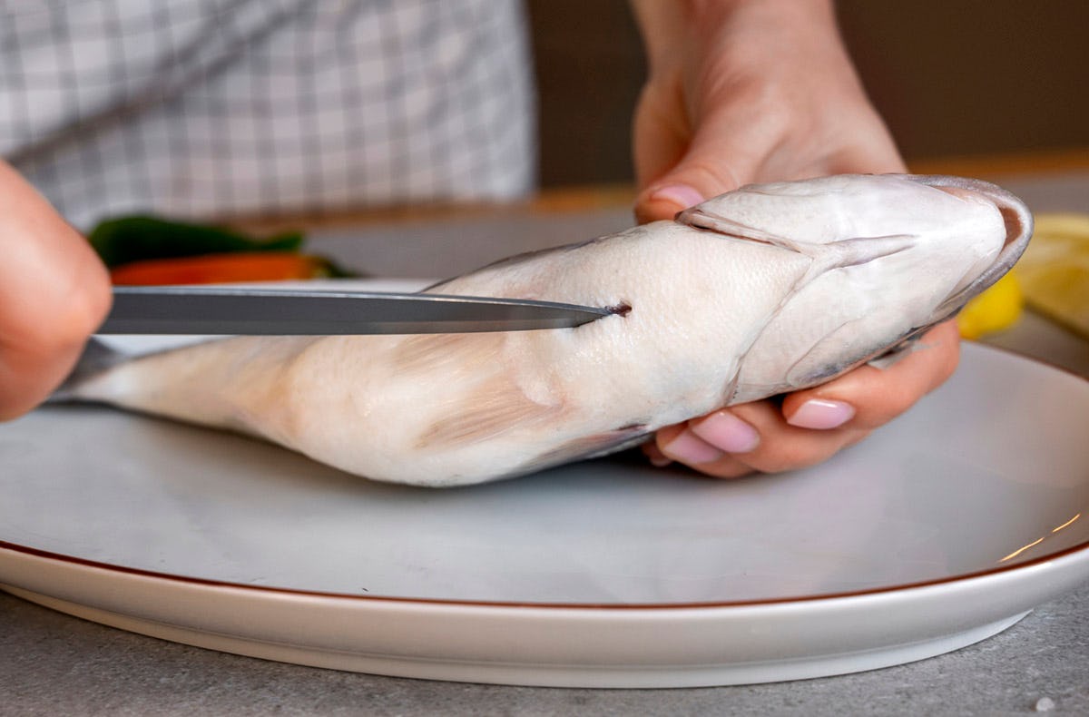 Fischkochkurs in Darmstadt als besondere Geschenkidee