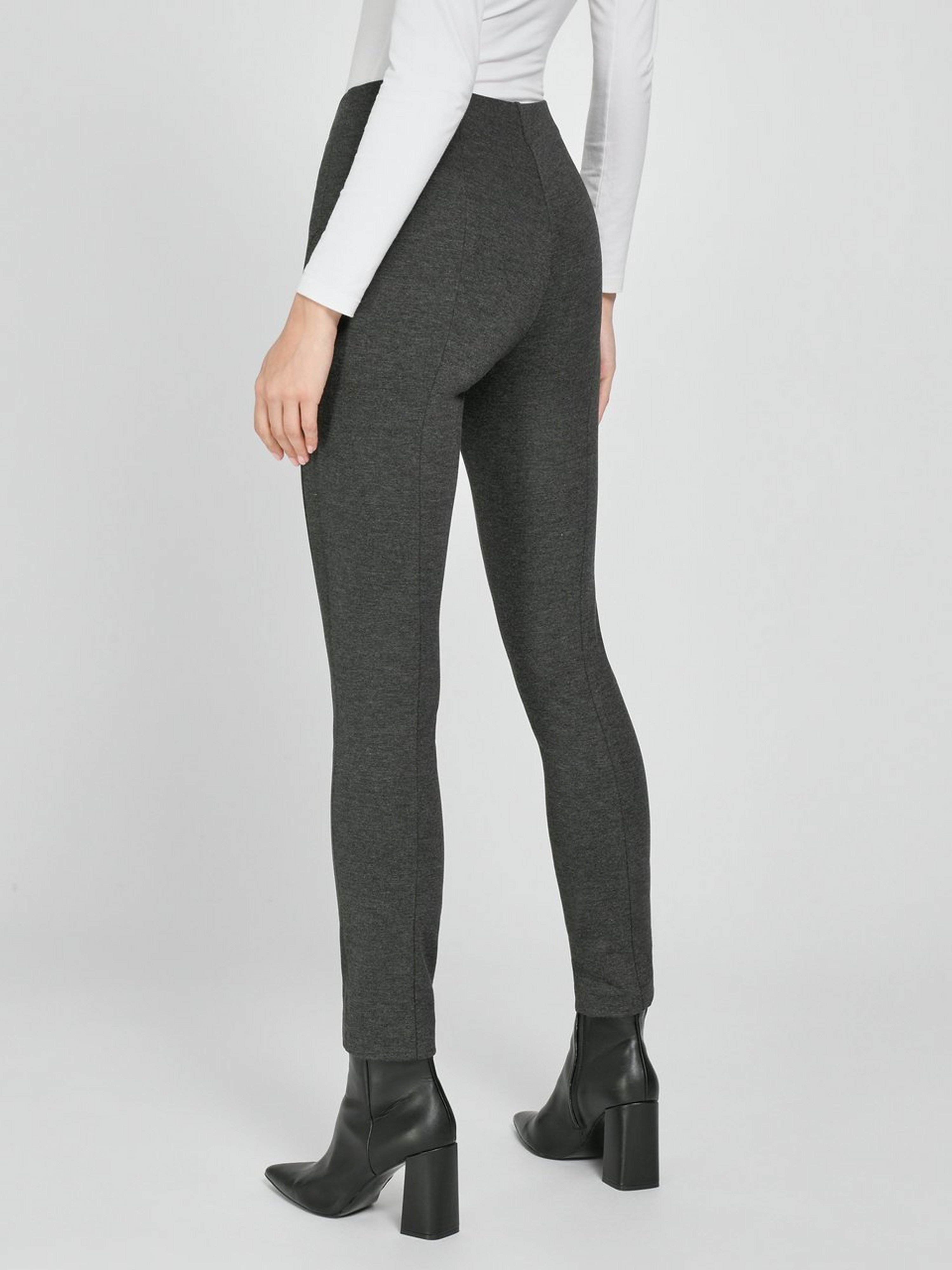 Knöchellange Jersey-Hose Passform Sylvia