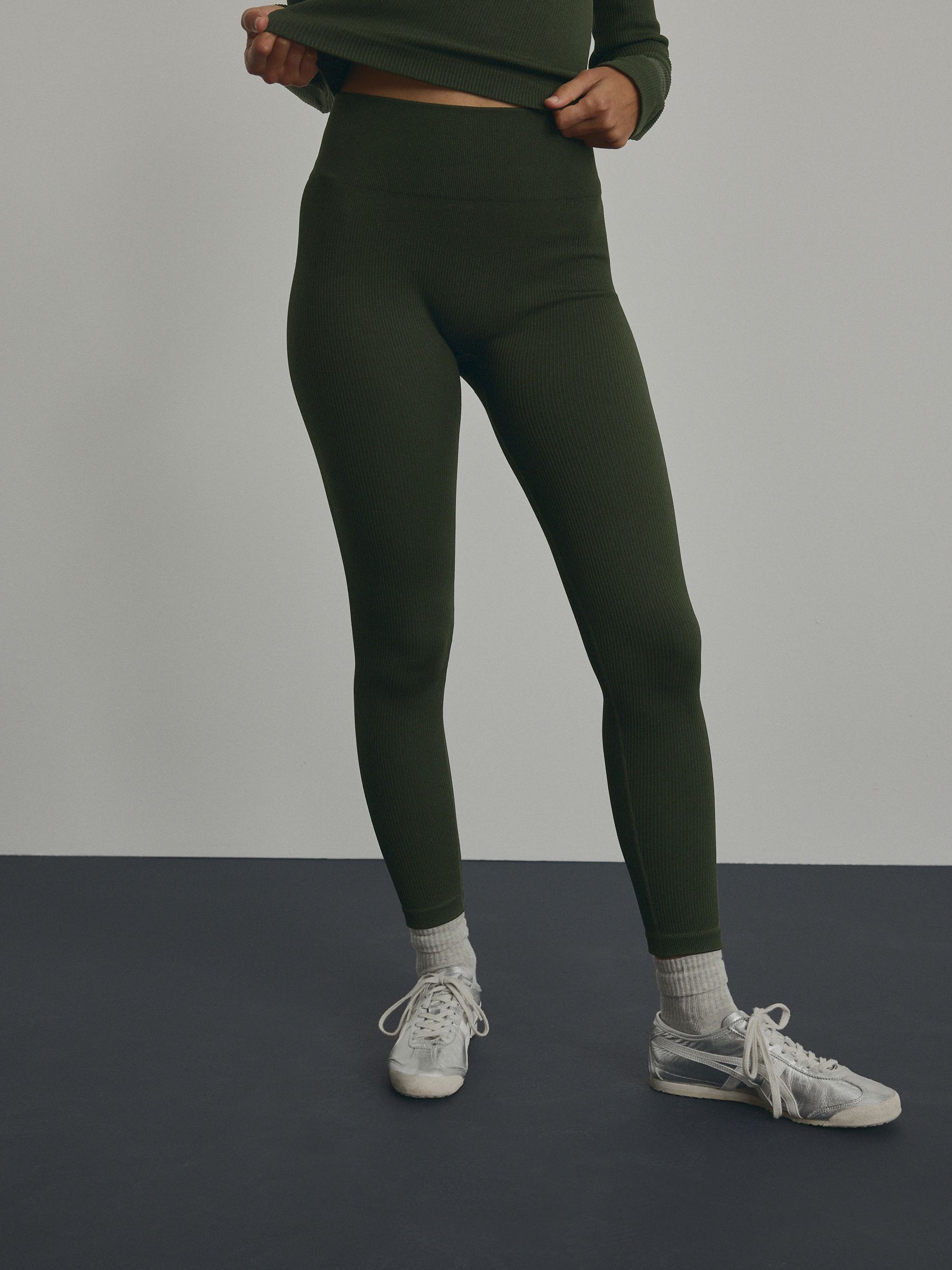 Donkergroen - Geribbelde naadloze legging met hoge taille