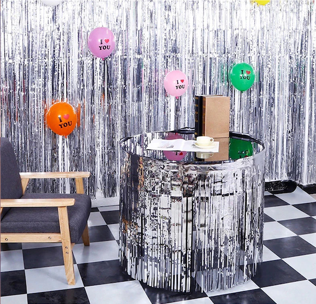 (250x80cm) Party Tisch Deko Metallic Lametta Vorhang Glänzender Fransen Vorhang für Apéro / Esstisch - Roségold