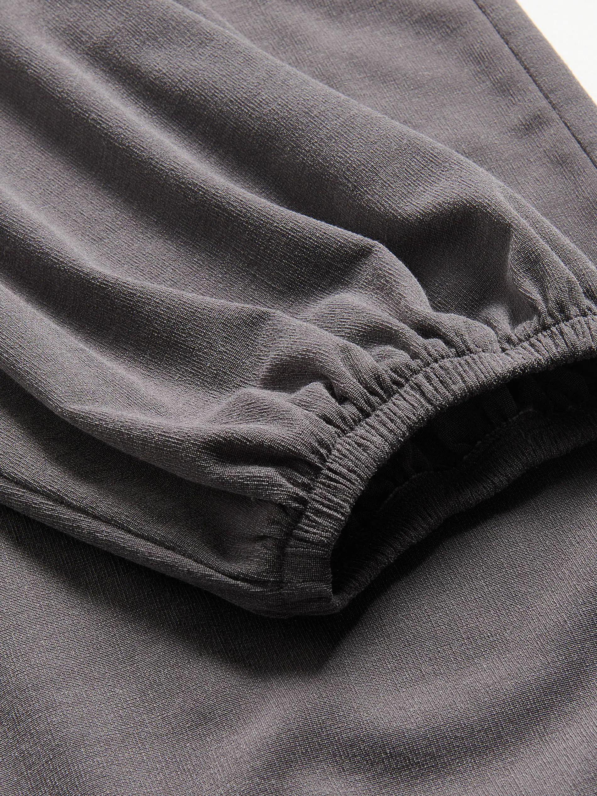 Weite Hose mit Viskose