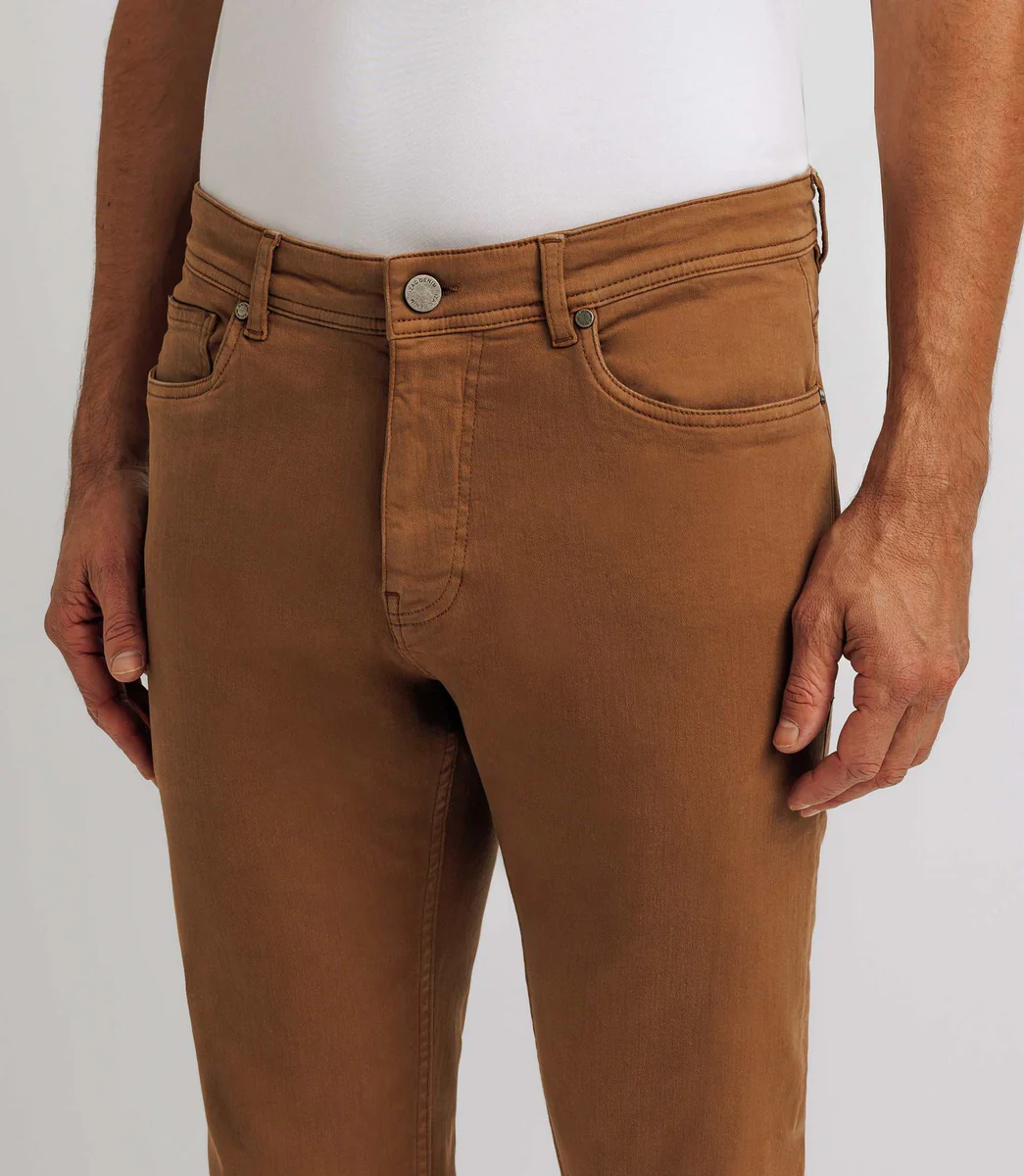 Jean confortable camel