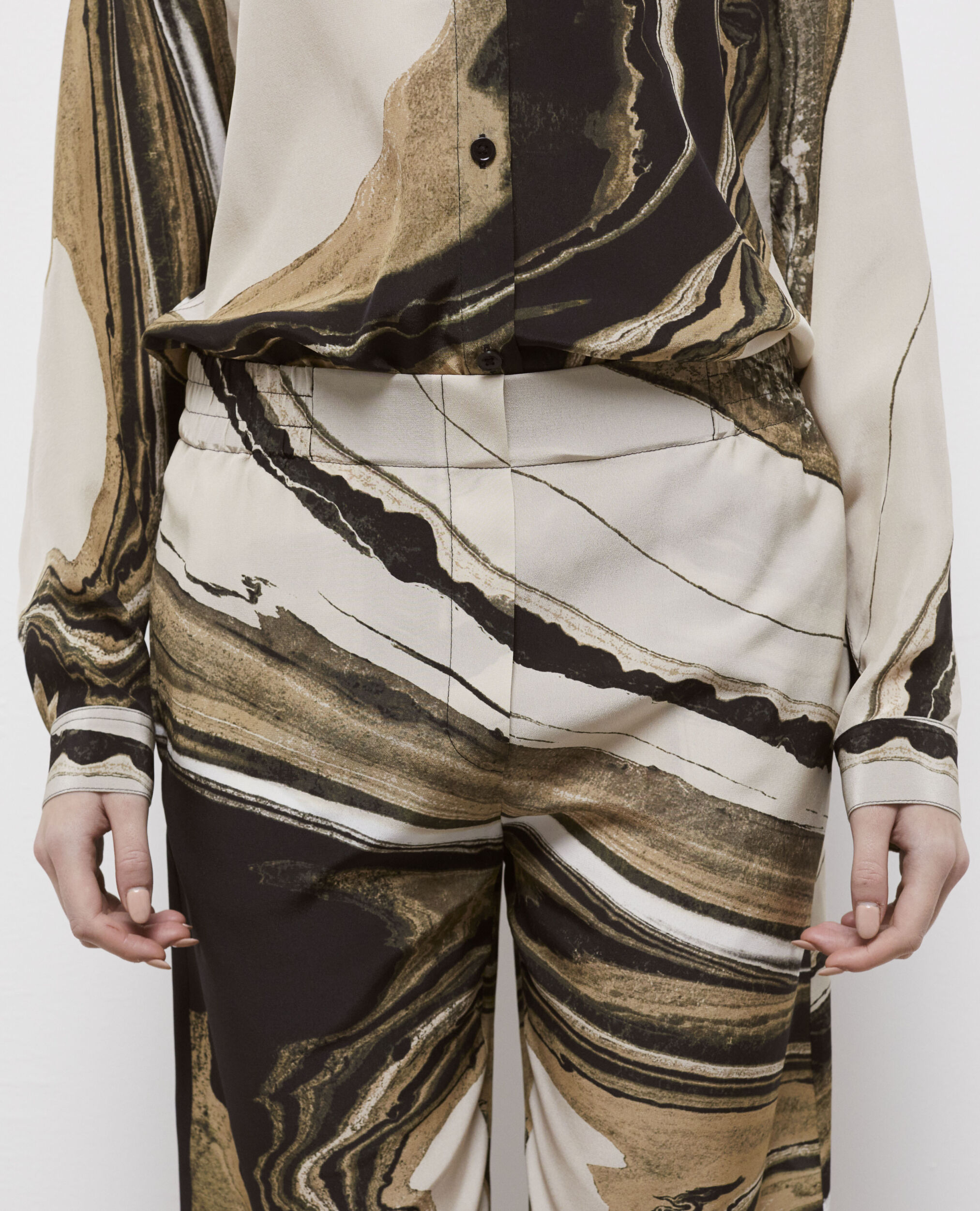 Pantalon en soie fluide imprimé