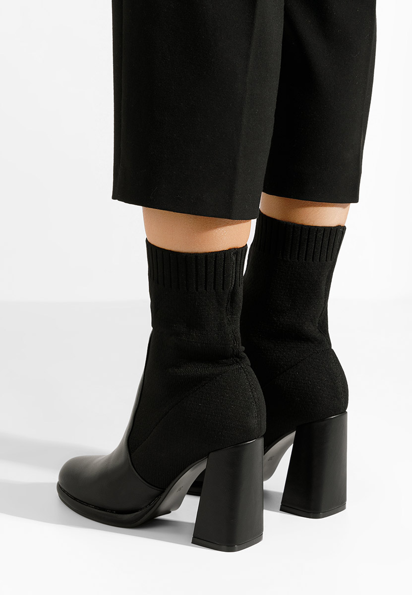 Bottines chaussettes noires Ventilla
