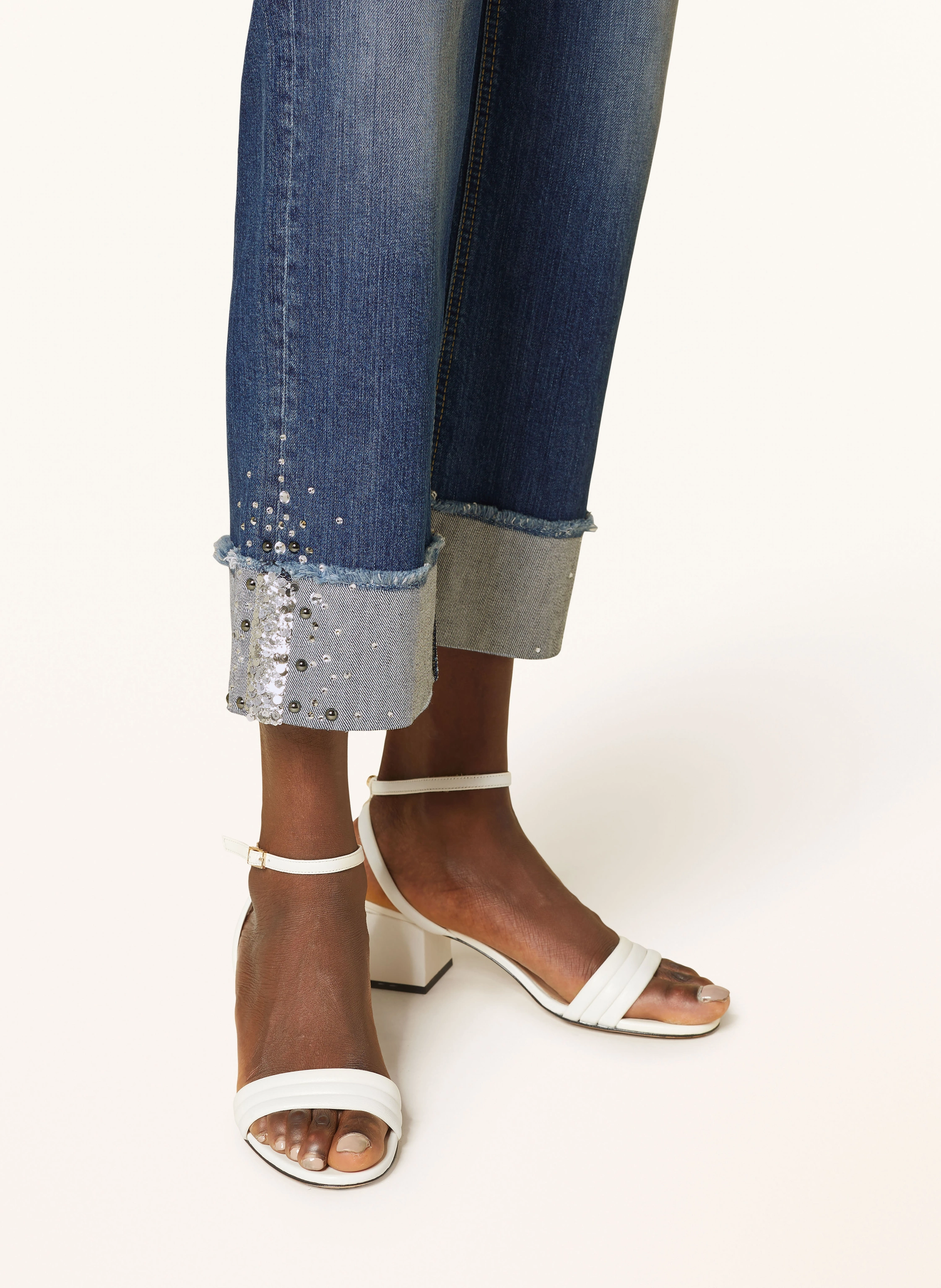 CAMBIO Straight Jeans PARIS mit Schmucksteinen und Pailletten