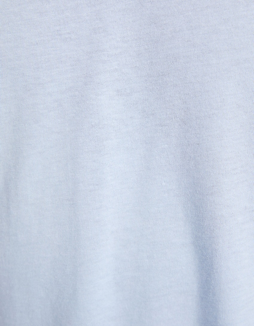 Camiseta de manga curta com modelagem regular