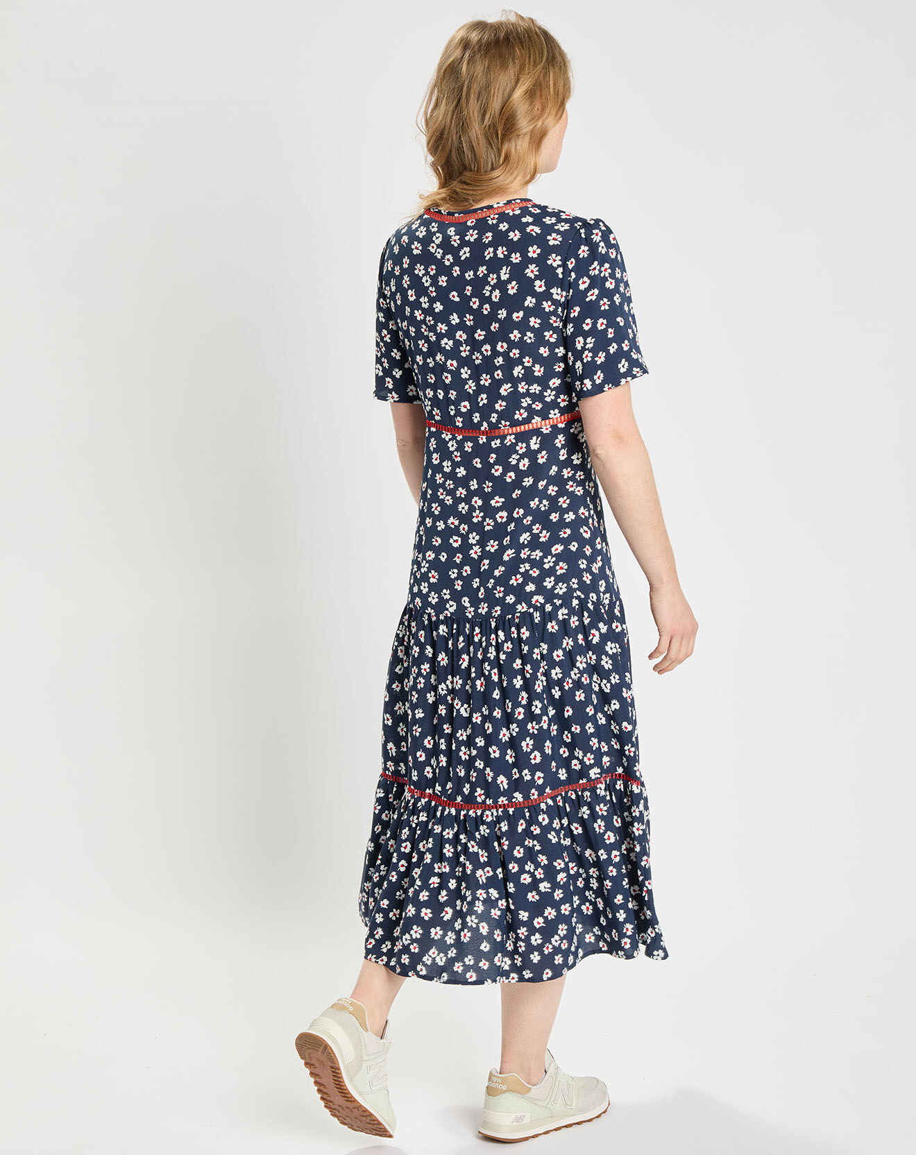 Tommy Jeans Robe fluide imprimée Fleurs bleu marine