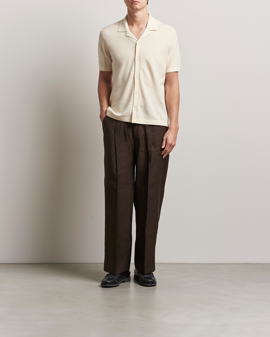 A Day's March Yamu Structure Short Sleeve Off White