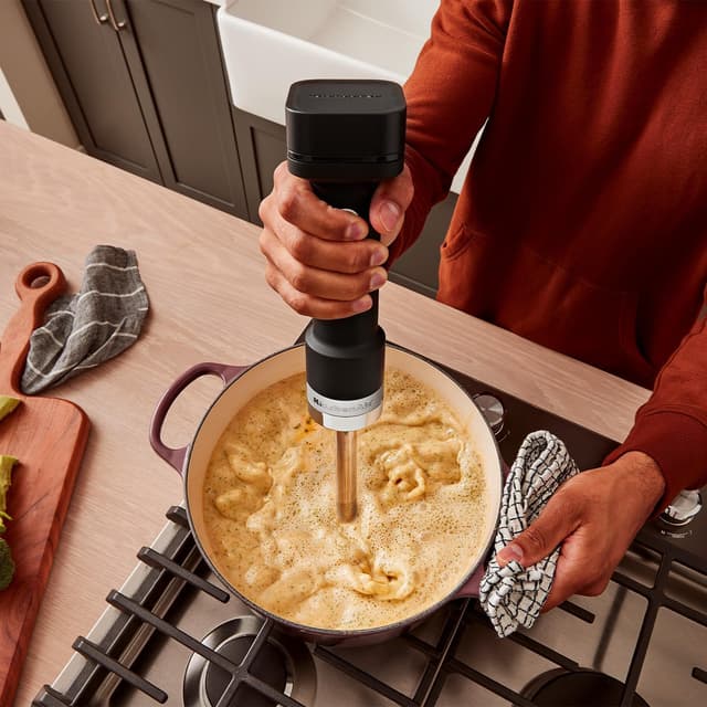 KitchenAid Go ledningsfri stavblender 5KHBRV00BM (sort)