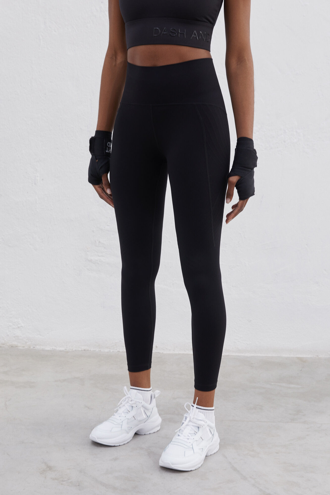Leggings Power Sculpt em microfibra preta