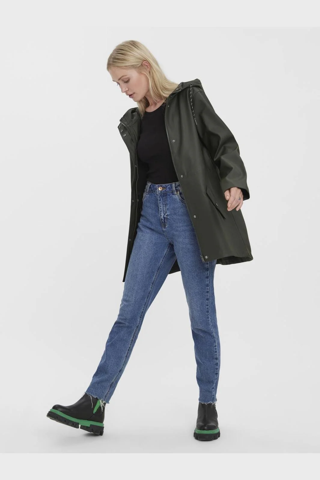 Vero Moda Vmmalou Coated Jacket 3903961 peat