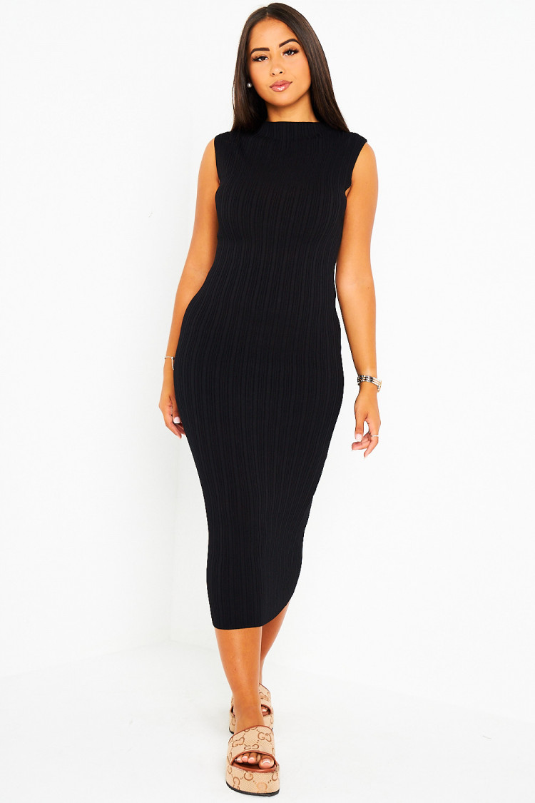 Robe noire coupe droite à col montant