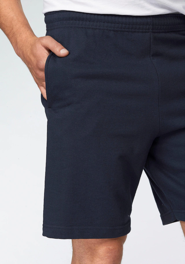 Fruit of the Loom Sweatshorts  Sommerhose in bequemer Form