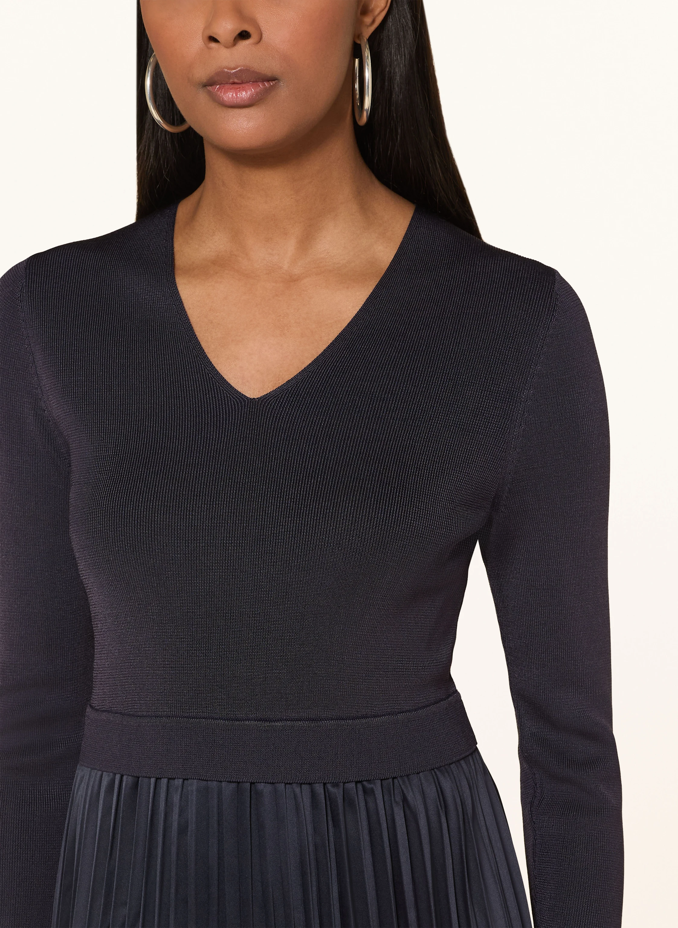 s.Oliver BLACK LABEL Kleid im Materialmix mit Plissees