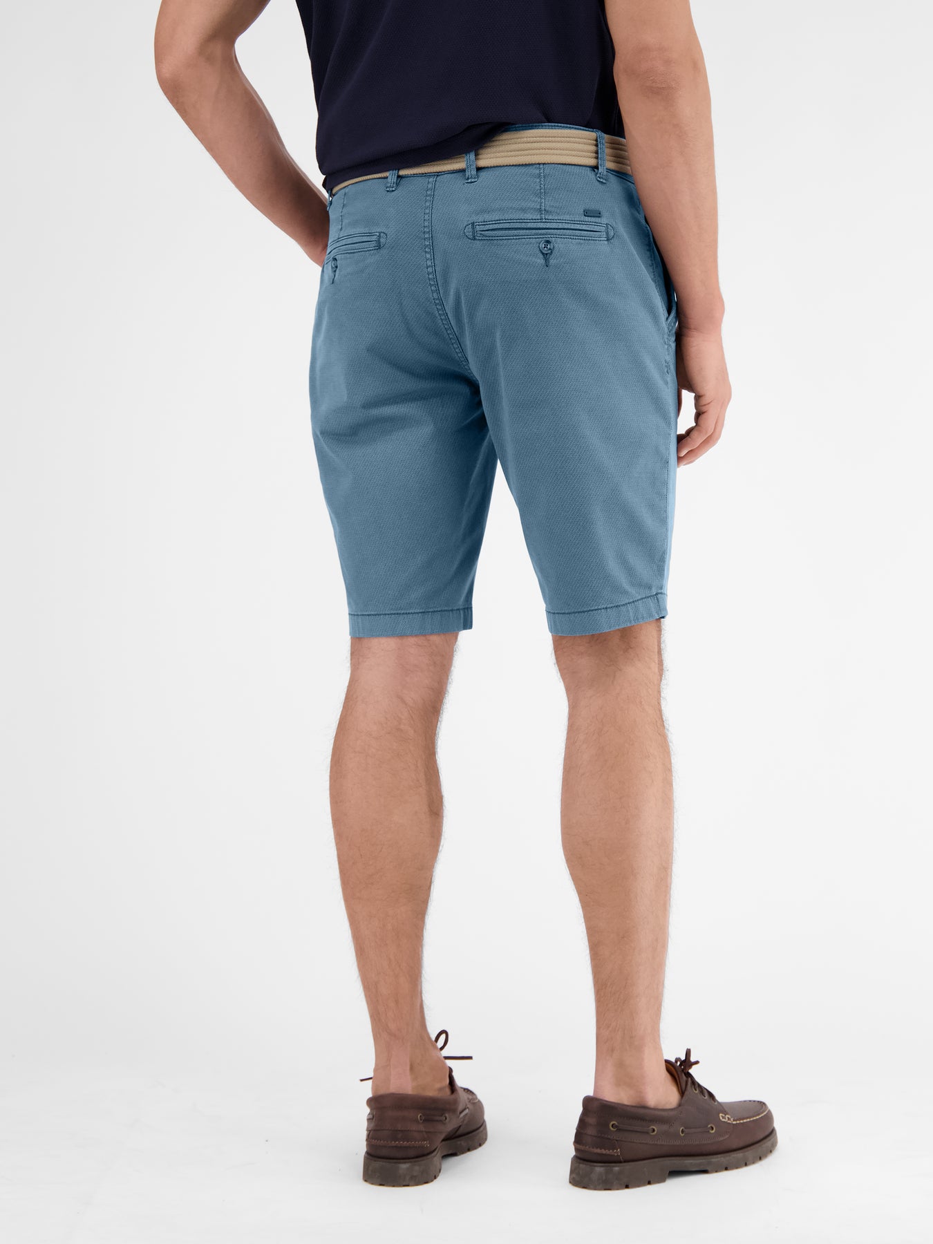 Chino-Bermuda mit Gürtel
